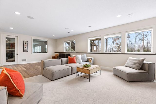 7500 Walnut Grove Lane N, Maple Grove, MN 55311