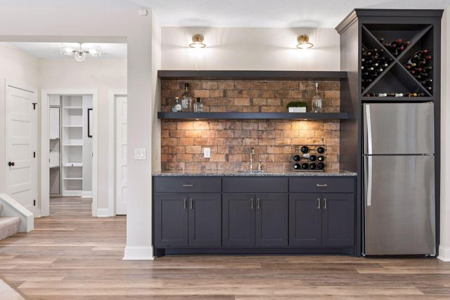 7500 Walnut Grove Lane N, Maple Grove, MN 55311