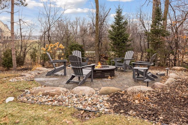 7500 Walnut Grove Lane N, Maple Grove, MN 55311