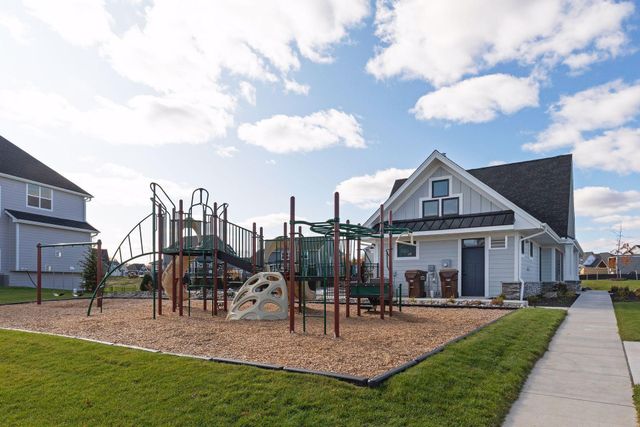 7500 Walnut Grove Lane N, Maple Grove, MN 55311