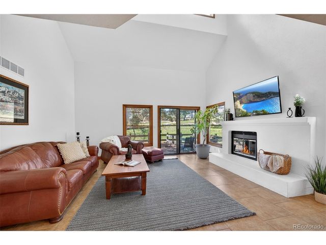 4 Oakmont Ln, Littleton, CO 80127