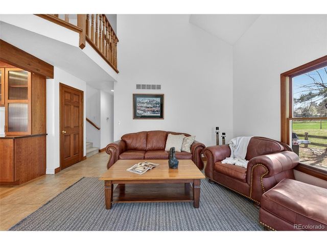 4 Oakmont Ln, Littleton, CO 80127