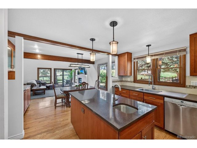 4 Oakmont Ln, Littleton, CO 80127