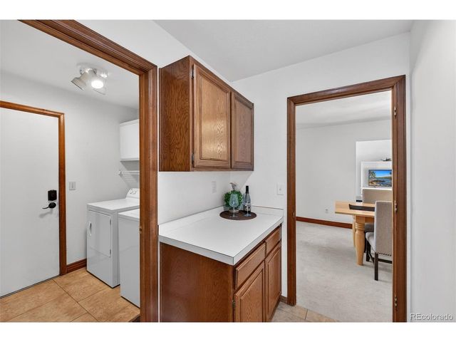 4 Oakmont Ln, Littleton, CO 80127