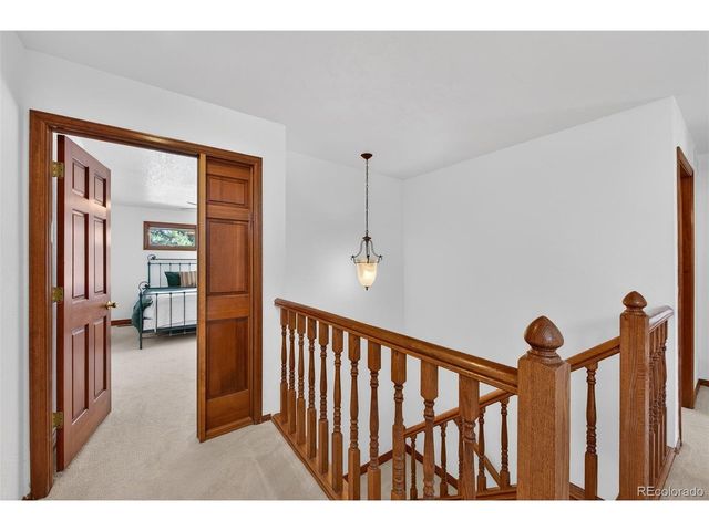 4 Oakmont Ln, Littleton, CO 80127