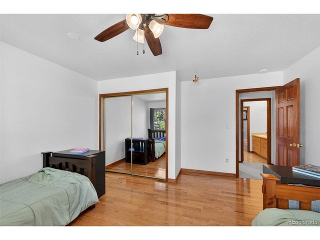 4 Oakmont Ln, Littleton, CO 80127