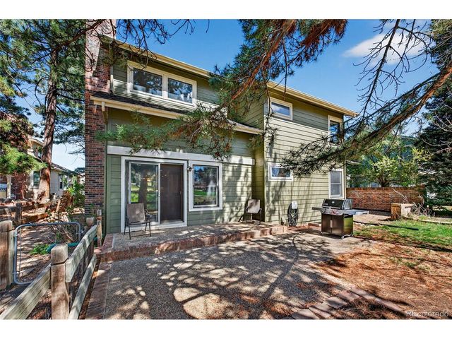 4 Oakmont Ln, Littleton, CO 80127