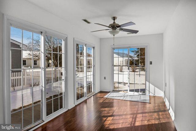 23 EMORY LN, Mount Laurel, NJ 08054