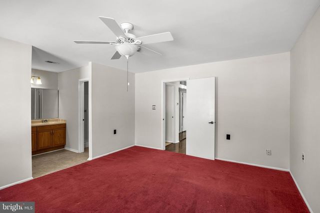 23 EMORY LN, Mount Laurel, NJ 08054