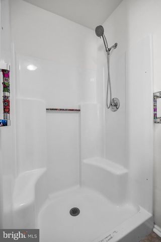 23 EMORY LN, Mount Laurel, NJ 08054