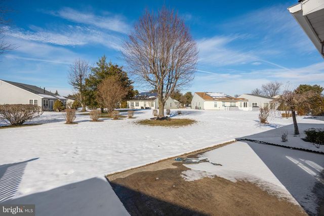 23 EMORY LN, Mount Laurel, NJ 08054