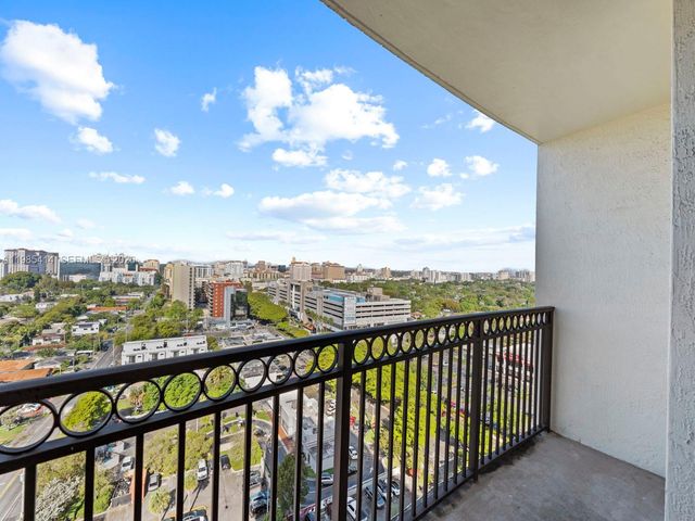 3232 SW 22nd Terrace 1609, Miami, FL 33145