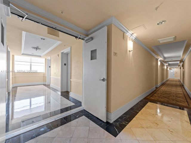 3232 SW 22nd Terrace 1609, Miami, FL 33145