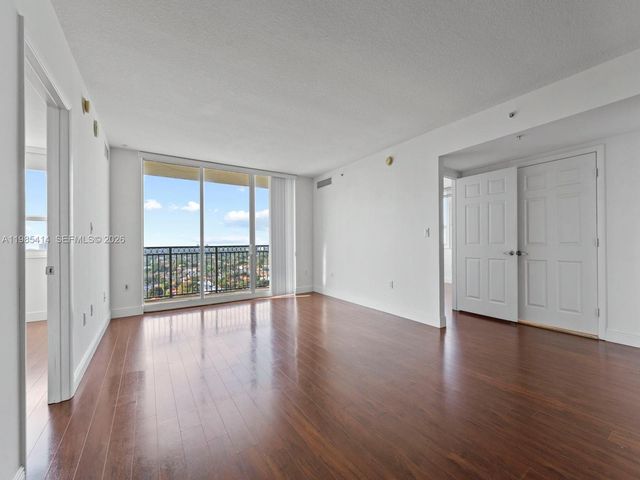 3232 SW 22nd Terrace 1609, Miami, FL 33145