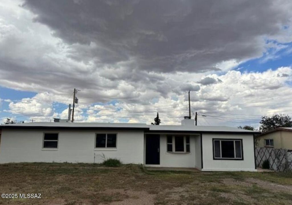 365 Steffens Street, Sierra Vista, AZ 85635