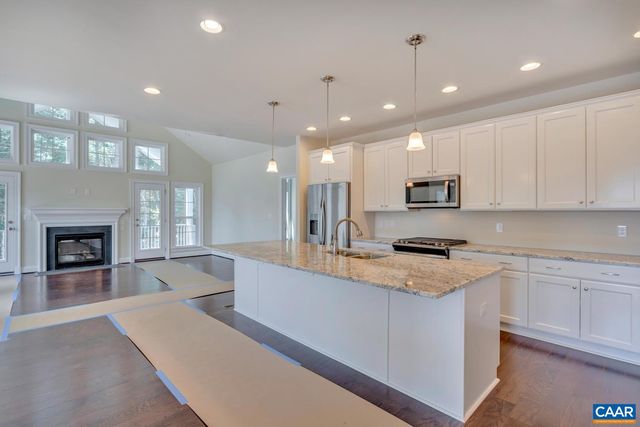 3055 FARROW CIR, Charlottesville, VA 22901