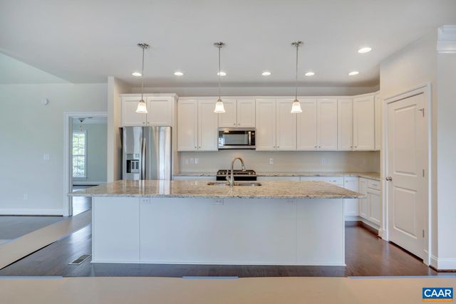 3055 FARROW CIR, Charlottesville, VA 22901