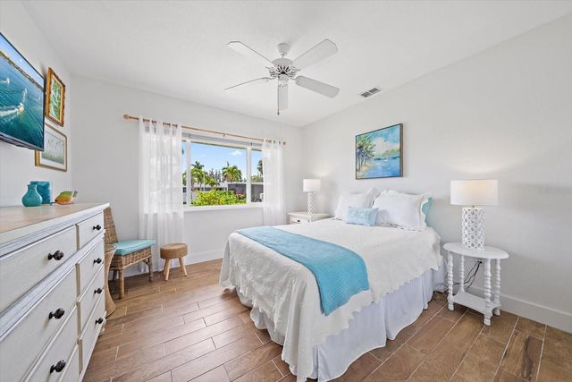 3618 117TH STREET W, Bradenton, FL 34210