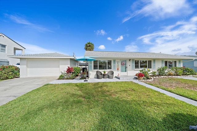3618 117TH STREET W, Bradenton, FL 34210