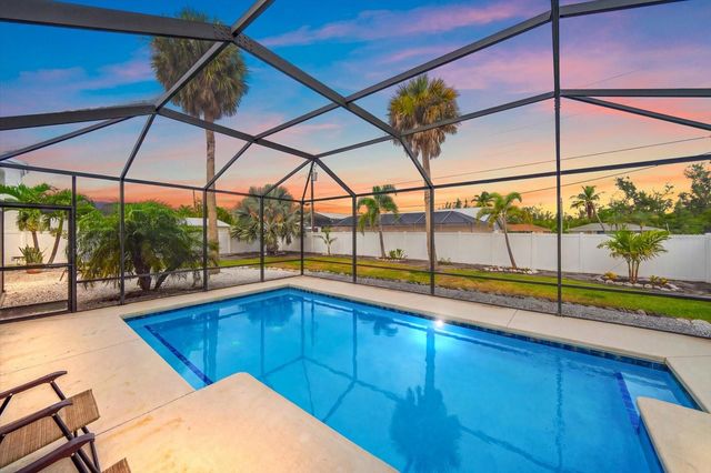 3618 117TH STREET W, Bradenton, FL 34210