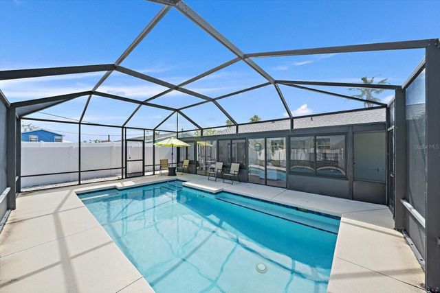 3618 117TH STREET W, Bradenton, FL 34210