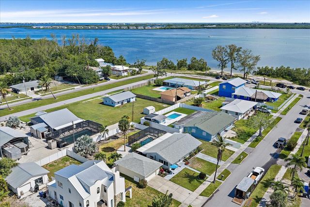 3618 117TH STREET W, Bradenton, FL 34210