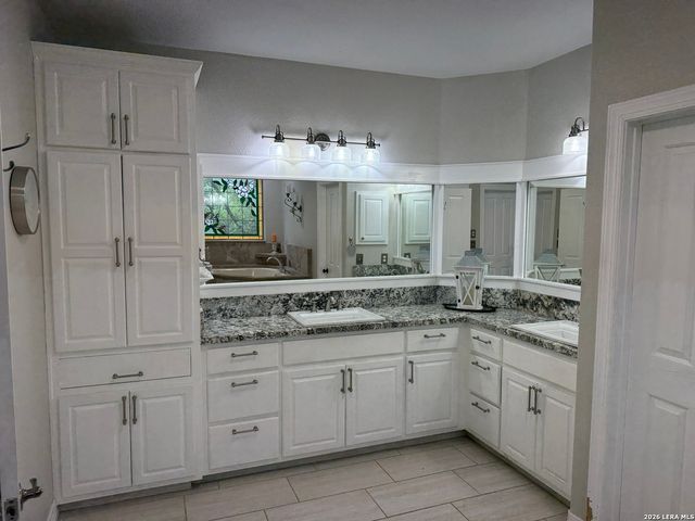 26302 QUAIL GROVE LN, Boerne, TX 78006