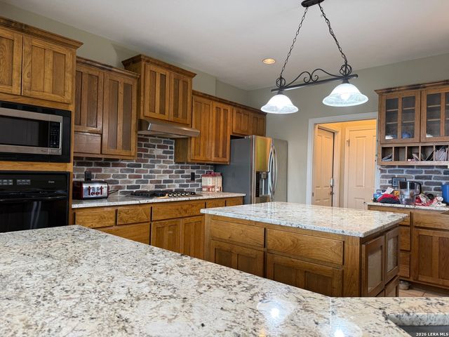 26302 QUAIL GROVE LN, Boerne, TX 78006