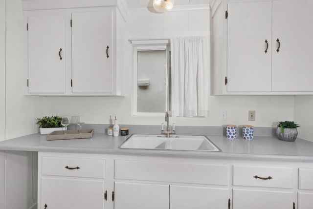 129 Alvarado Street, Brisbane, CA 94005