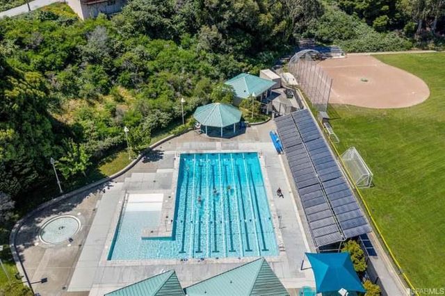 129 Alvarado Street, Brisbane, CA 94005