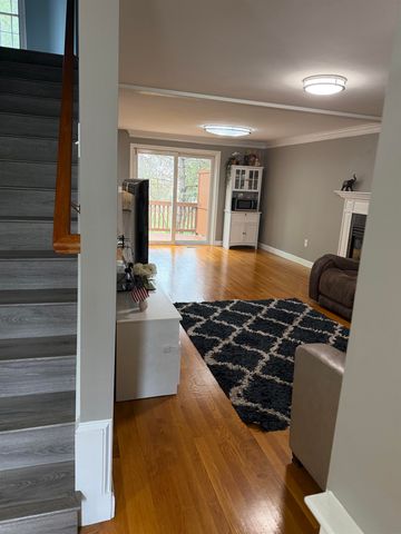 3 Katie Lane, Nashua, NH 03062