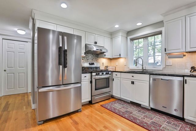 3 Katie Lane, Nashua, NH 03062