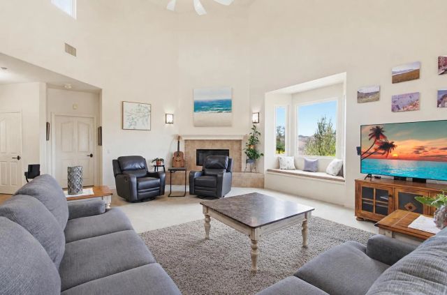 1550 Knoll Park Lane, Fallbrook, CA 92028