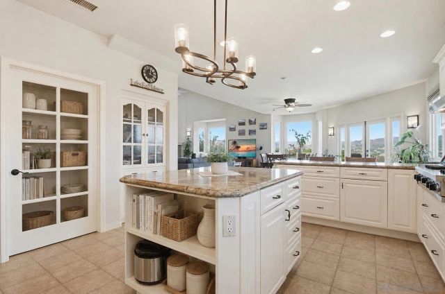 1550 Knoll Park Lane, Fallbrook, CA 92028