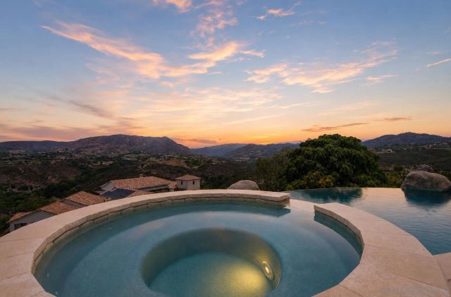 1550 Knoll Park Lane, Fallbrook, CA 92028