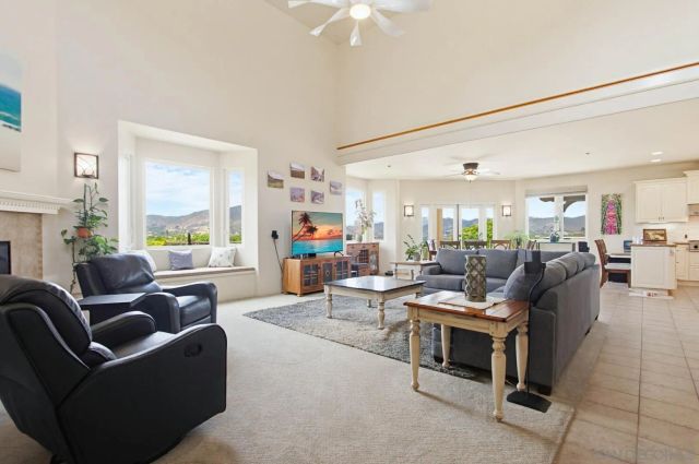 1550 Knoll Park Lane, Fallbrook, CA 92028