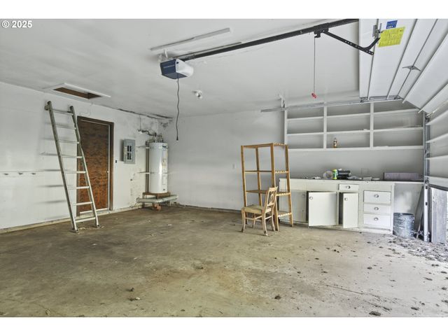 312 BRYANT Ln, Roseburg, OR 97471