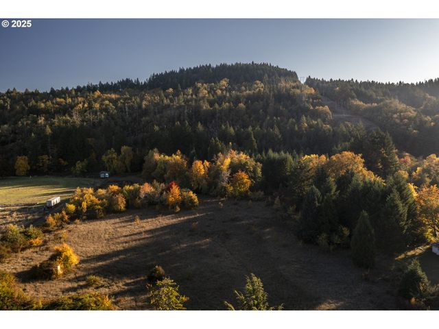 312 BRYANT Ln, Roseburg, OR 97471