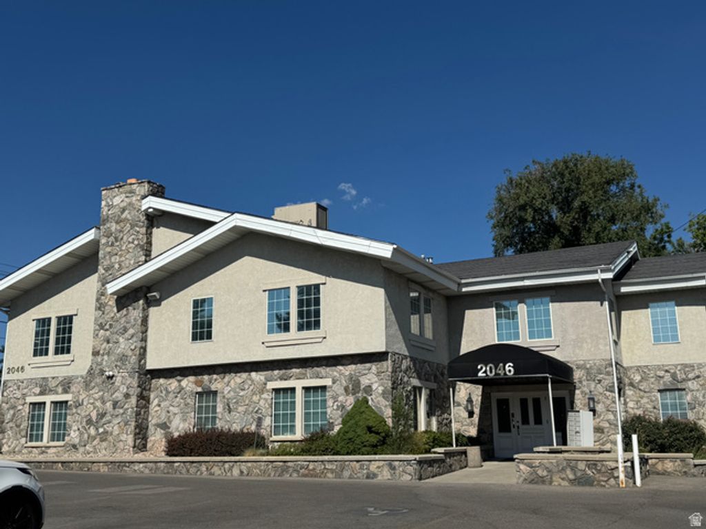 2046 E MURRAY HOLLADAY, Holladay, UT 84117 — exterior