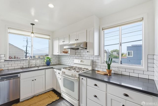 2701 43rd Avenue, San Francisco, CA 94116