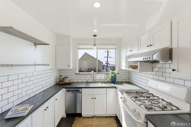 2701 43rd Avenue, San Francisco, CA 94116