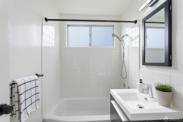 2701 43rd Avenue, San Francisco, CA 94116