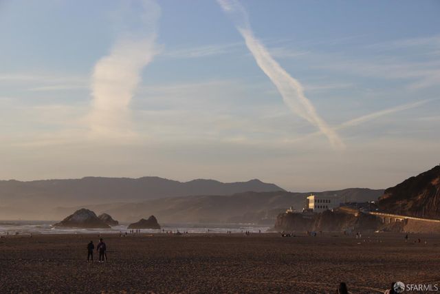 2701 43rd Avenue, San Francisco, CA 94116