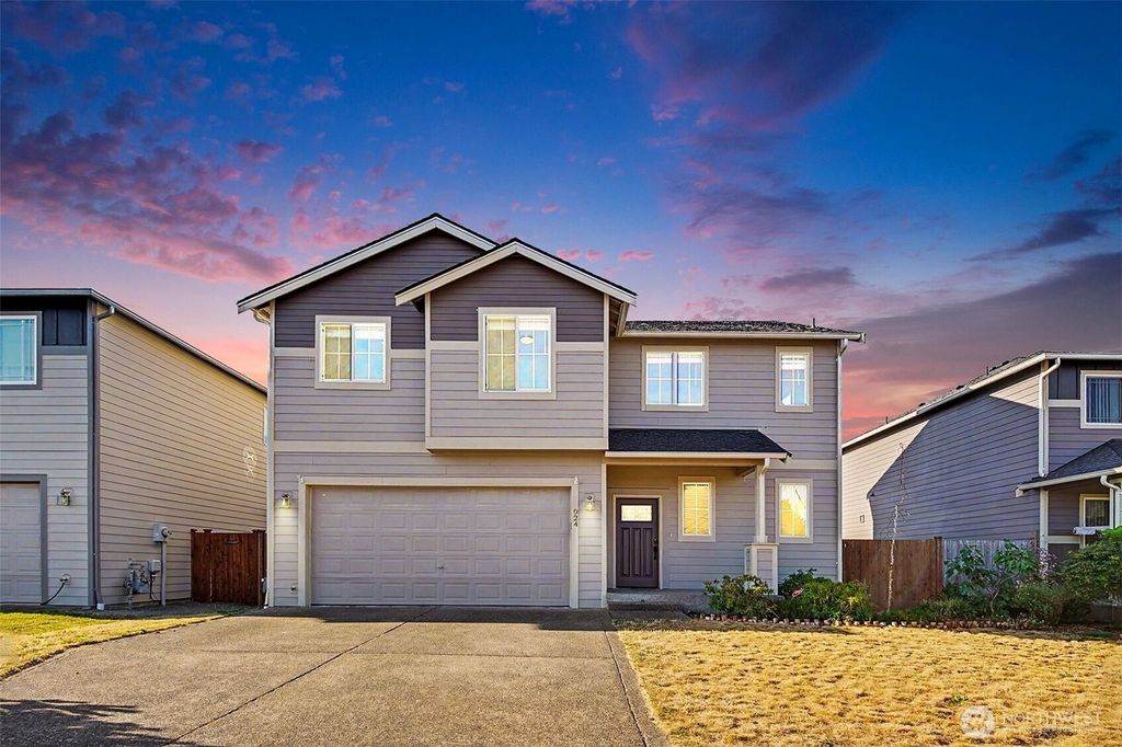 924 S 134th Street, Tacoma, WA 98444