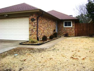 1714 Red Bud Lane, Euless, TX 76039