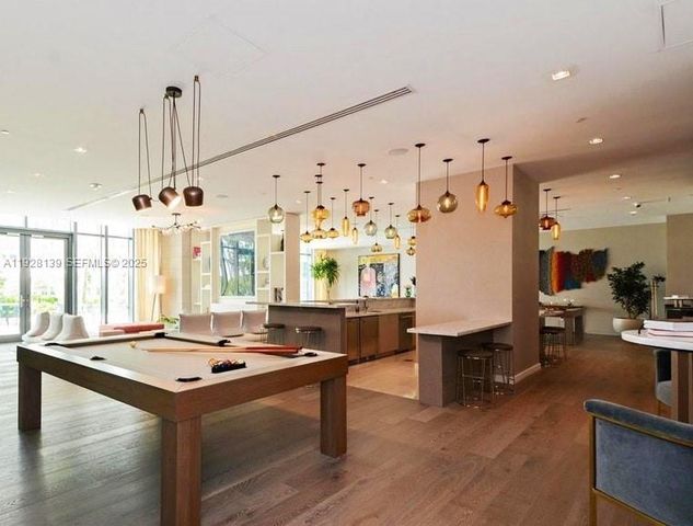 650 NE 32 1703, Miami, FL 33137