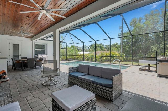 1 BROGDEN COURT SE, Winter Haven, FL 33880