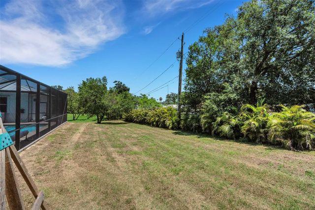 1 BROGDEN COURT SE, Winter Haven, FL 33880