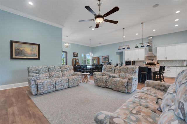 1 BROGDEN COURT SE, Winter Haven, FL 33880