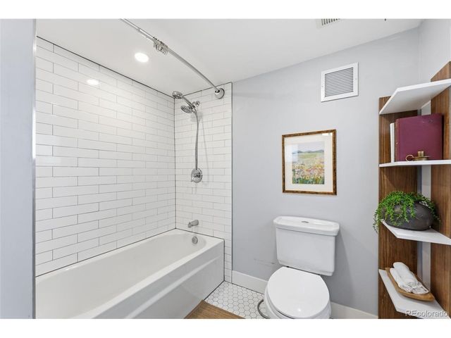 2670 Olive St, Denver, CO 80207